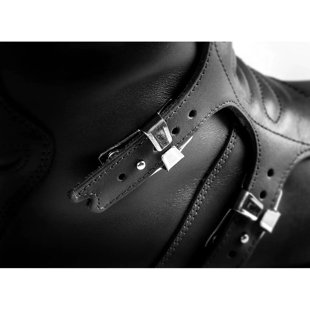 Continental / Черный