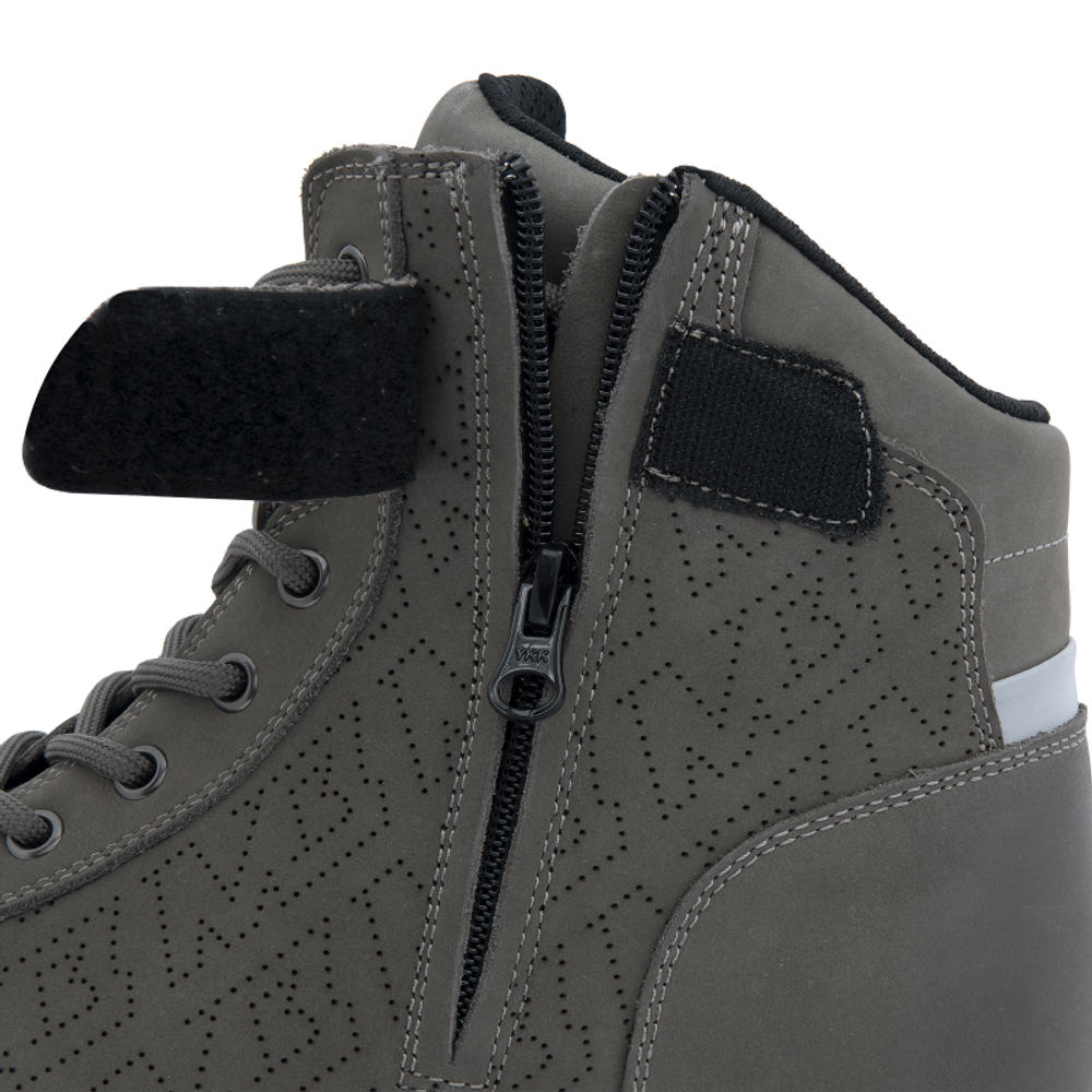 Sneakers Aero / Серый